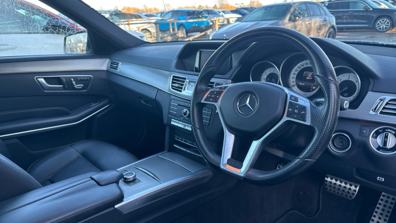 Mercedes-Benz E-Class E220 BlueTEC AMG Night Ed Premium 4dr 7G-Tronic Diesel Saloon